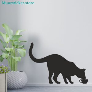 Muursticker Kat drinkt uit kopje